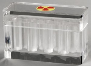 Flip-Top Beta Pipette Box